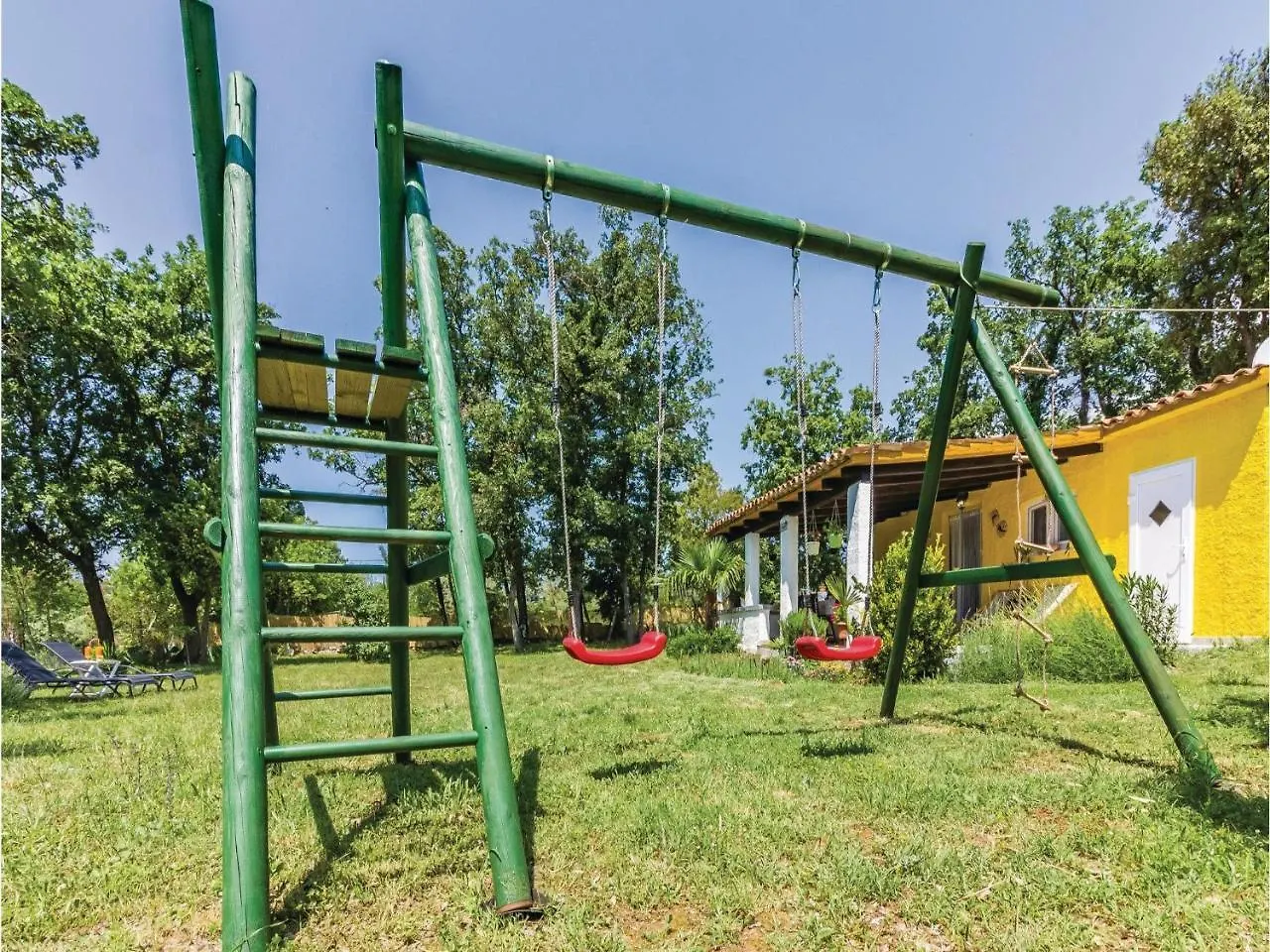 Дом отдыха 2 Bedroom Beautiful Home In Peroj